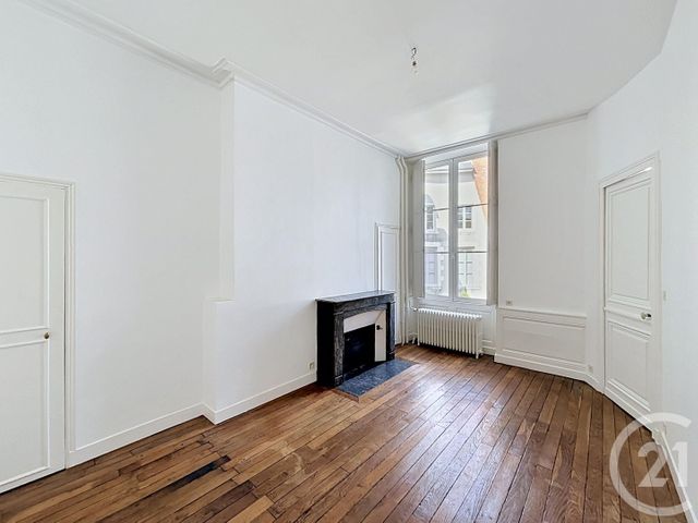 Maison &agrave; louer - 8 pi&egrave;ces - 201,51 m2 - Orleans - 45 - CENTRE