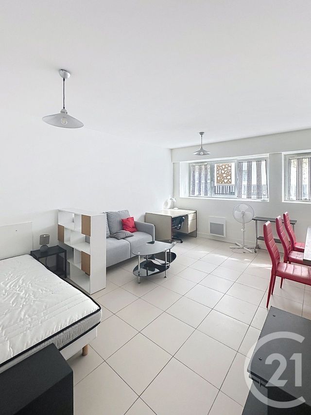 Appartement F1 &agrave; louer - 1 pi&egrave;ce - 28,60 m2 - Orleans - 45 - CENTRE