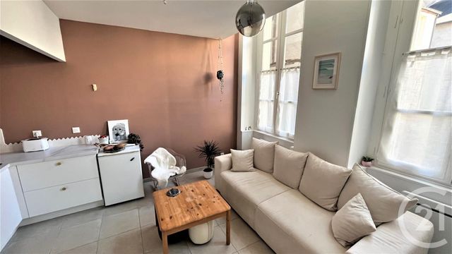 Appartement F2 &agrave; louer - 2 pi&egrave;ces - 36 m2 - Orleans - 45 - CENTRE