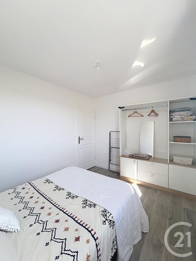 Appartement F2 &agrave; louer - 2 pi&egrave;ces - 46,17 m2 - Orleans - 45 - CENTRE