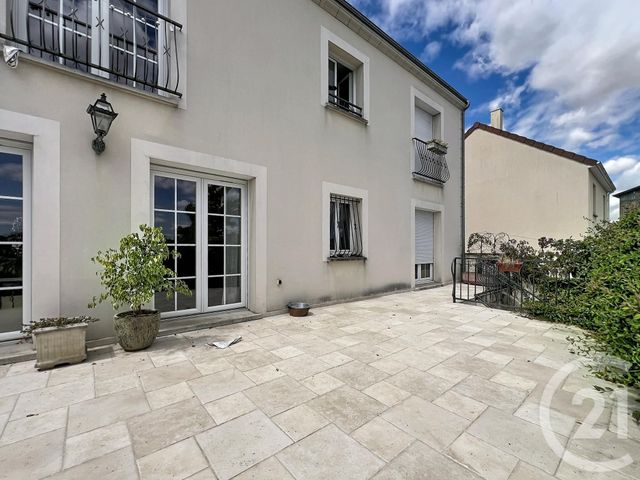 Maison &agrave; vendre - 7 pi&egrave;ces - 200 m2 - Ormes - 45 - CENTRE