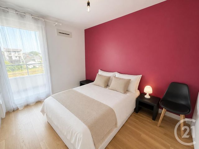 Appartement F3 &agrave; louer - 3 pi&egrave;ces - 73,10 m2 - Orleans - 45 - CENTRE