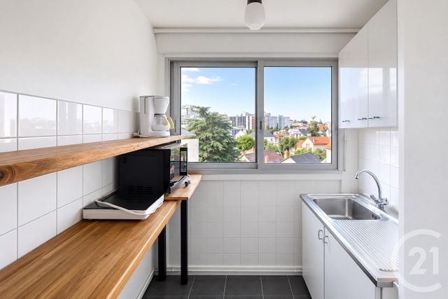 Appartement F1 &agrave; louer - 1 pi&egrave;ce - 22 m2 - Orleans - 45 - CENTRE