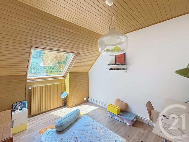 Maison &agrave; louer - 8 pi&egrave;ces - 150,33 m2 - Orleans - 45 - CENTRE
