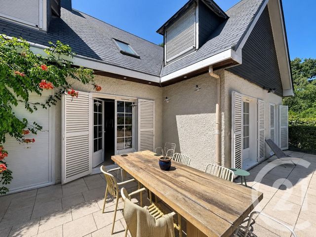 Maison &agrave; louer - 8 pi&egrave;ces - 150,33 m2 - Orleans - 45 - CENTRE