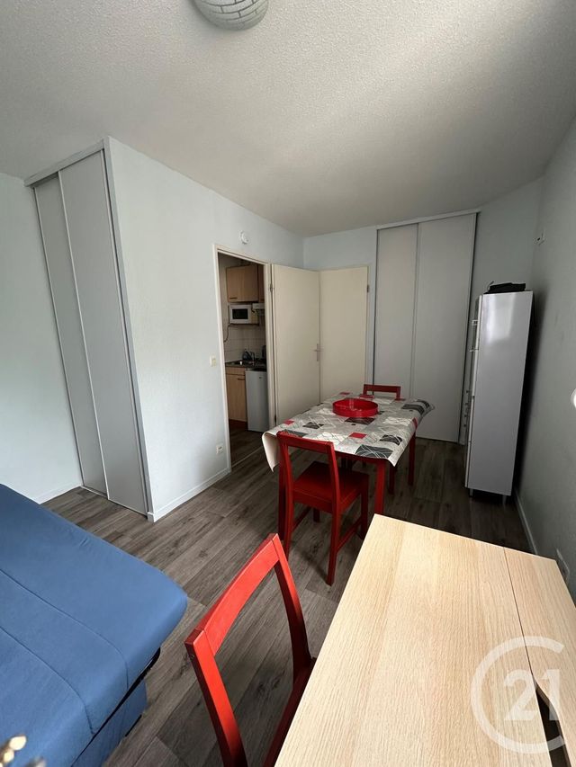 Appartement Studio &agrave; louer - 1 pi&egrave;ce - 19 m2 - Orleans - 45 - CENTRE