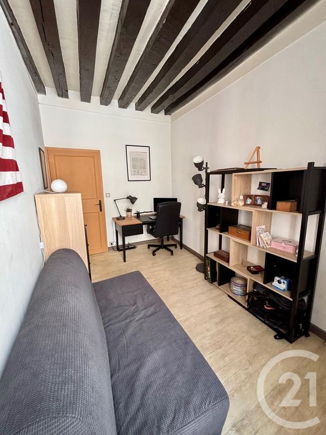Appartement F3 &agrave; louer - 3 pi&egrave;ces - 74 m2 - Orleans - 45 - CENTRE