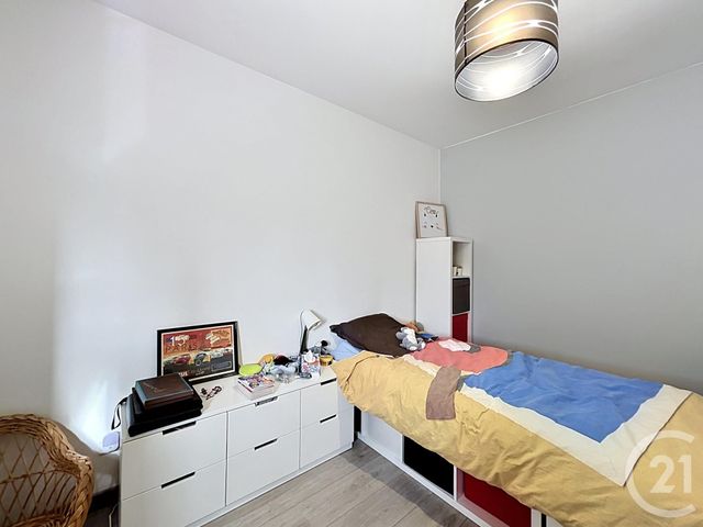Maison &agrave; louer - 6 pi&egrave;ces - 115 m2 - Saran - 45 - CENTRE