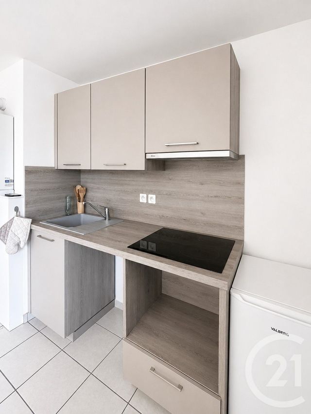 Appartement F1 &agrave; louer - 1 pi&egrave;ce - 26,08 m2 - Olivet - 45 - CENTRE