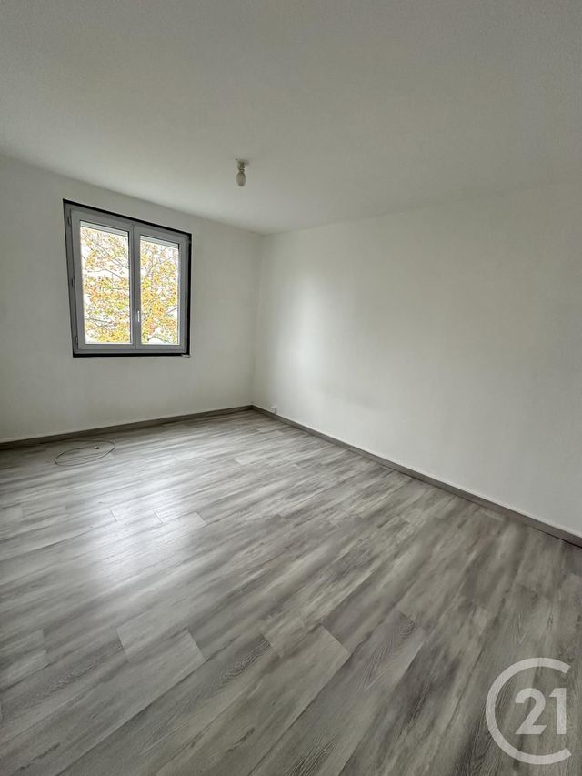 Appartement F4 &agrave; louer - 4 pi&egrave;ces - 80 m2 - St Jean De Braye - 45 - CENTRE