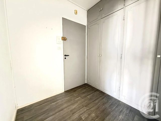 Appartement F3 &agrave; louer - 3 pi&egrave;ces - 61,40 m2 - Montargis - 45 - CENTRE