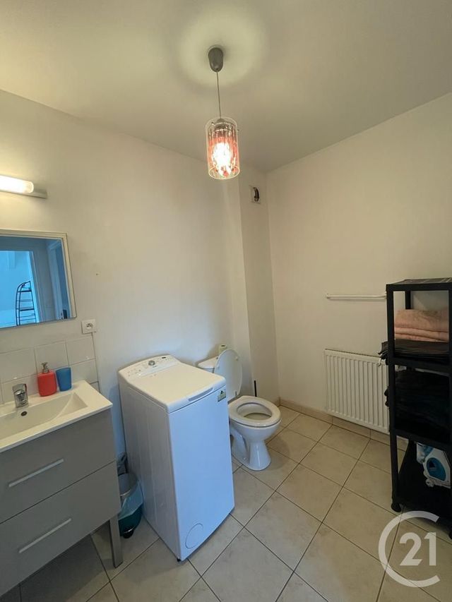 Appartement &agrave; louer - 2 pi&egrave;ces - 47,46 m2 - Orleans - 45 - CENTRE