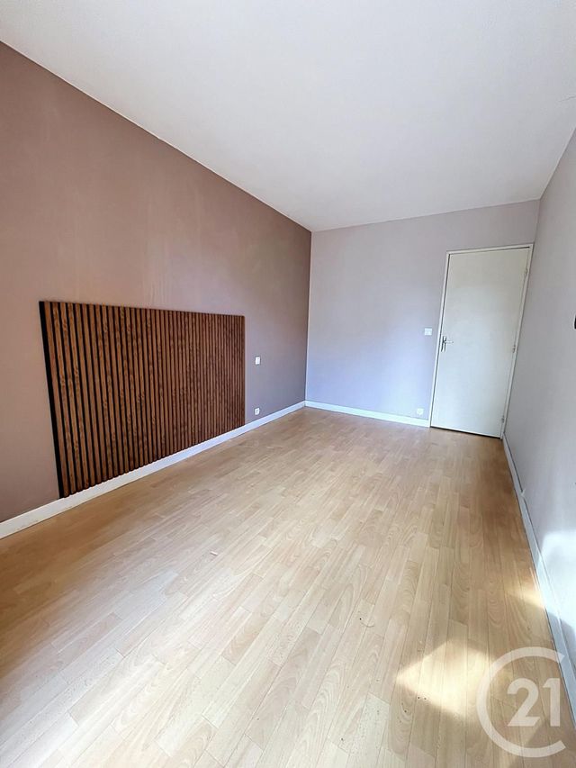 Appartement F2 &agrave; louer - 2 pi&egrave;ces - 57,36 m2 - Orleans - 45 - CENTRE