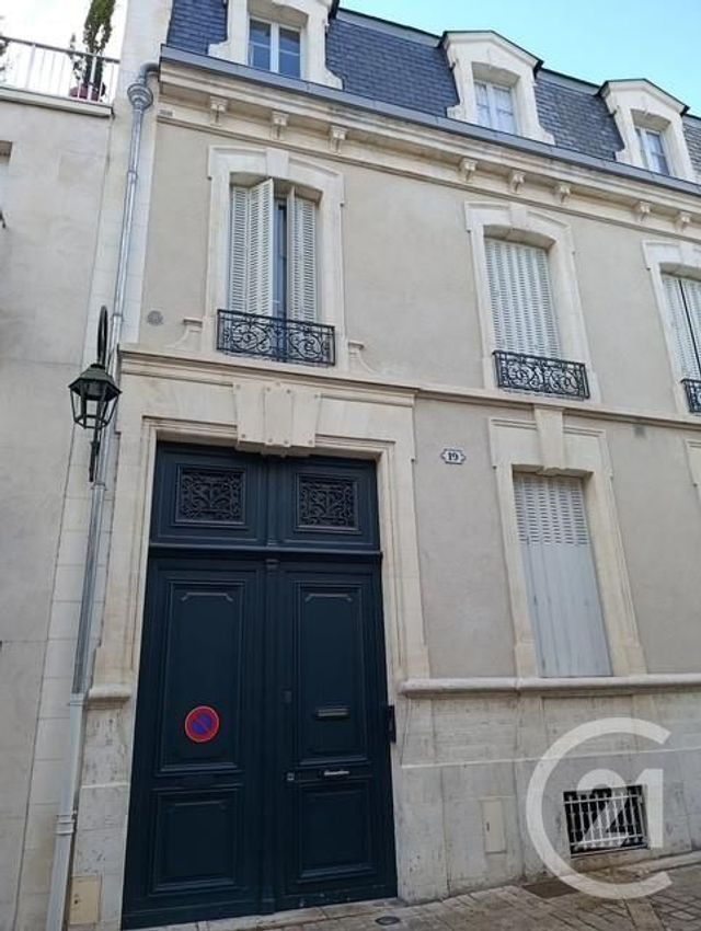Appartement F1 &agrave; louer - 1 pi&egrave;ce - 26,17 m2 - Orleans - 45 - CENTRE
