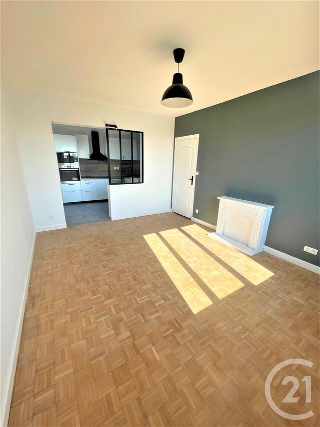 Appartement F4 &agrave; louer - 4 pi&egrave;ces - 79,03 m2 - Orleans - 45 - CENTRE