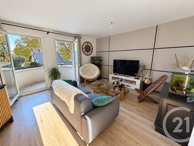 Appartement F2 &agrave; louer - 2 pi&egrave;ces - 49 m2 - Fleury Les Aubrais - 45 - CENTRE
