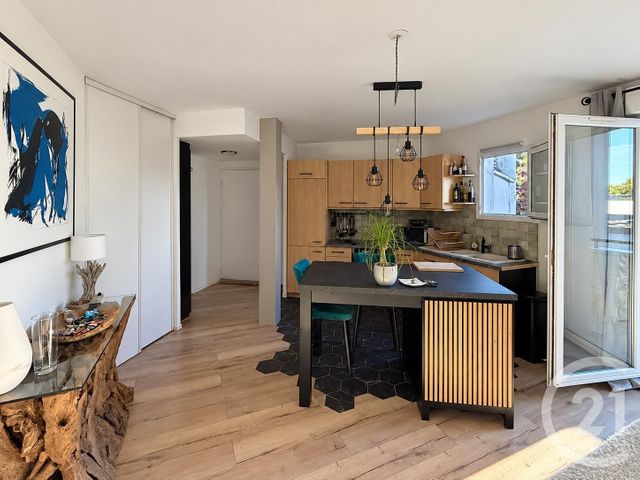 Appartement F2 &agrave; louer - 2 pi&egrave;ces - 49 m2 - Fleury Les Aubrais - 45 - CENTRE