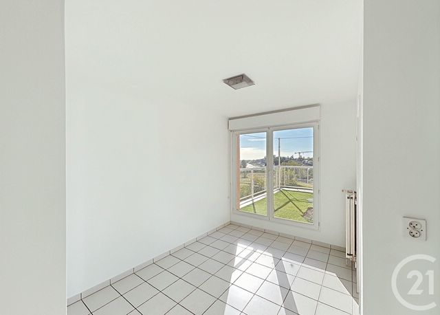 Appartement F4 &agrave; louer - 4 pi&egrave;ces - 89,76 m2 - St Jean De Braye - 45 - CENTRE