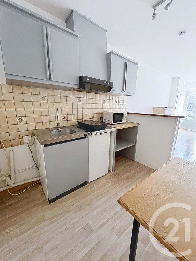 Appartement Studio &agrave; louer - 1 pi&egrave;ce - 26,48 m2 - Orleans - 45 - CENTRE