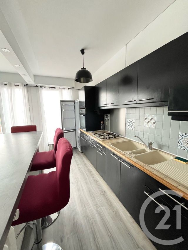 Appartement F3 &agrave; louer - 3 pi&egrave;ces - 62,21 m2 - Orleans - 45 - CENTRE