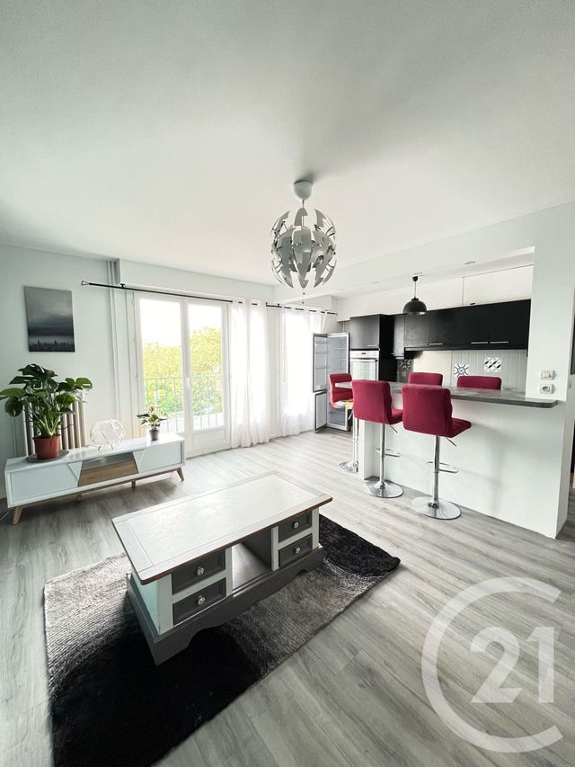 Appartement F3 &agrave; louer - 3 pi&egrave;ces - 62,21 m2 - Orleans - 45 - CENTRE