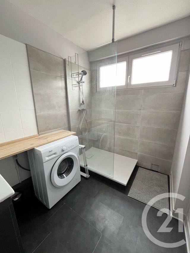 Appartement F3 &agrave; louer - 3 pi&egrave;ces - 62,21 m2 - Orleans - 45 - CENTRE