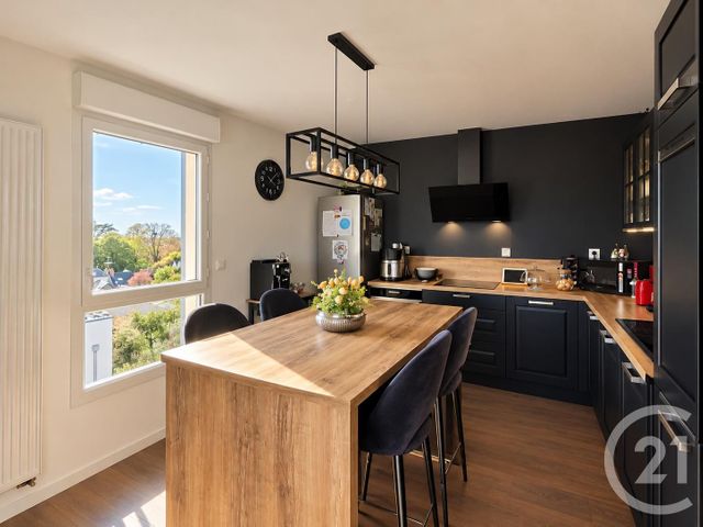 Appartement F4 &agrave; vendre - 2 pi&egrave;ces - 77 m2 - Orleans - 45 - CENTRE