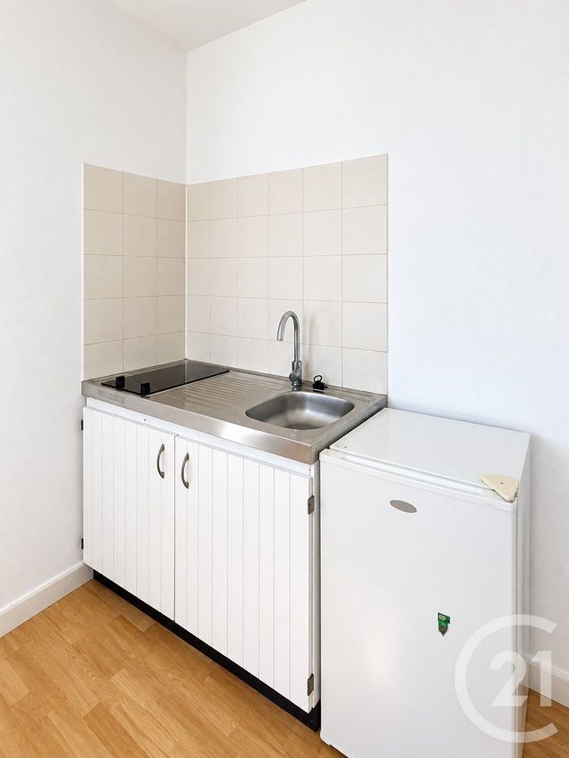 Appartement F1 &agrave; louer - 1 pi&egrave;ce - 18,36 m2 - Orleans - 45 - CENTRE