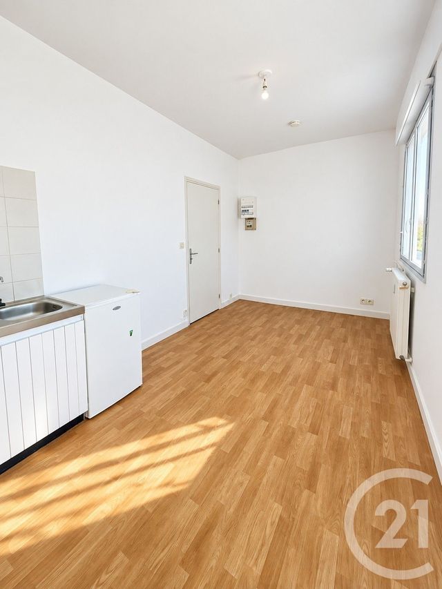 Appartement F1 &agrave; louer - 1 pi&egrave;ce - 18,36 m2 - Orleans - 45 - CENTRE