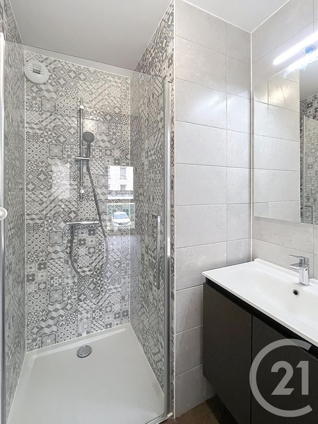 Appartement F4 &agrave; louer - 4 pi&egrave;ces - 80,58 m2 - Orleans - 45 - CENTRE