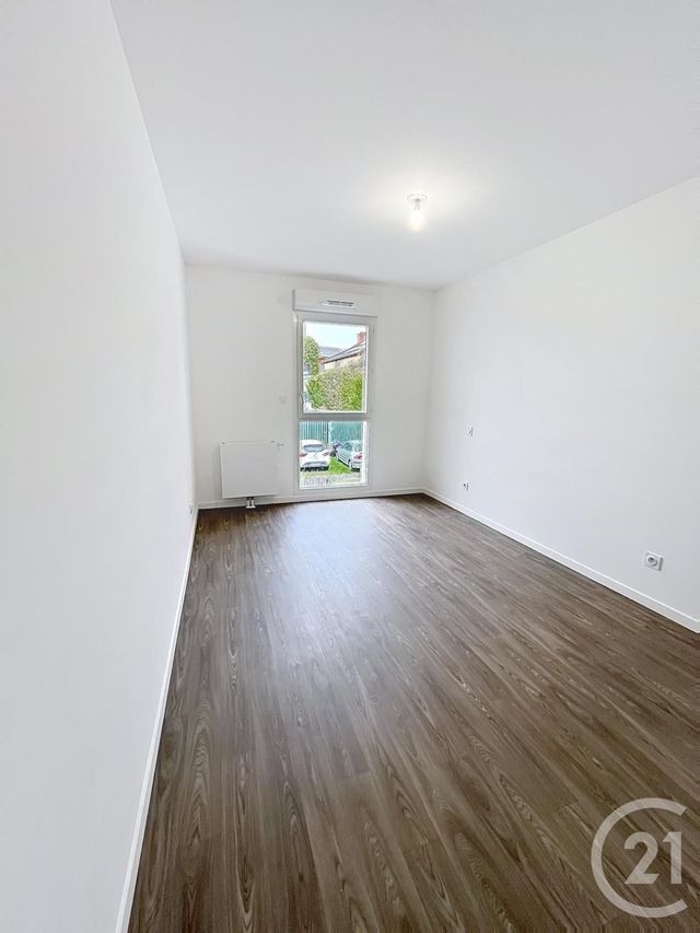 Appartement F4 &agrave; louer - 4 pi&egrave;ces - 80,58 m2 - Orleans - 45 - CENTRE