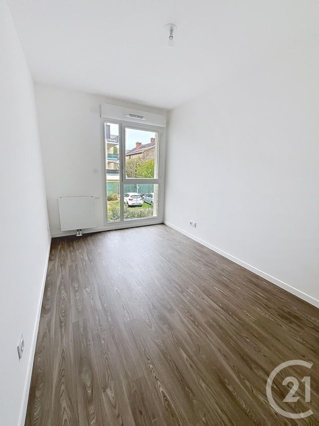 Appartement F4 &agrave; louer - 4 pi&egrave;ces - 80,58 m2 - Orleans - 45 - CENTRE