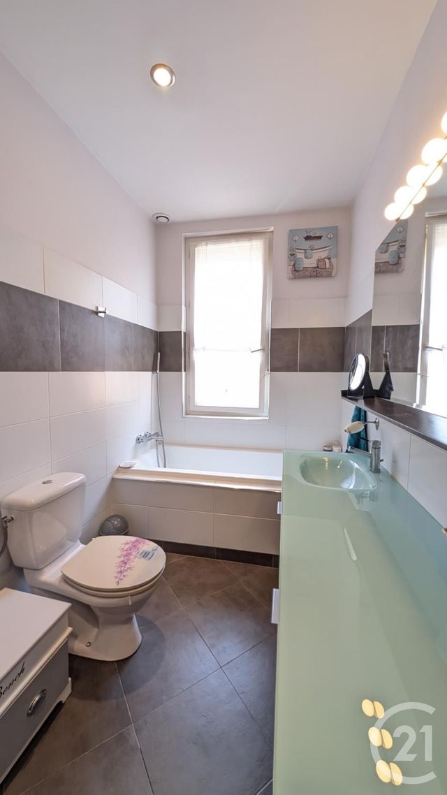 Maison &agrave; louer - 3 pi&egrave;ces - 89,78 m2 - Toulouse - 31 - MIDI-PYRENEES