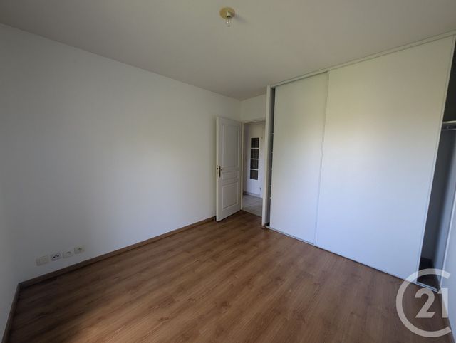 Appartement T3 &agrave; vendre - 3 pi&egrave;ces - 60 m2 - L Isle Jourdain - 32 - MIDI-PYRENEES