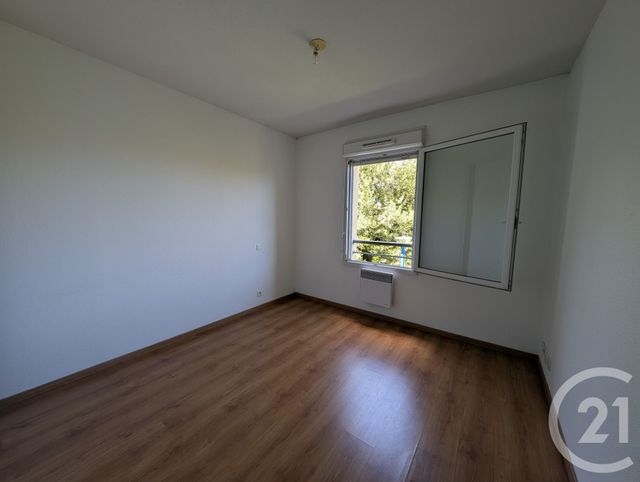 Appartement T3 &agrave; vendre - 3 pi&egrave;ces - 60 m2 - L Isle Jourdain - 32 - MIDI-PYRENEES