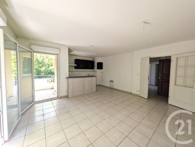 Appartement T3 &agrave; vendre - 3 pi&egrave;ces - 60 m2 - L Isle Jourdain - 32 - MIDI-PYRENEES