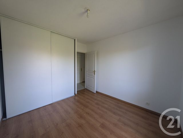 Appartement T3 &agrave; vendre - 3 pi&egrave;ces - 60 m2 - L Isle Jourdain - 32 - MIDI-PYRENEES
