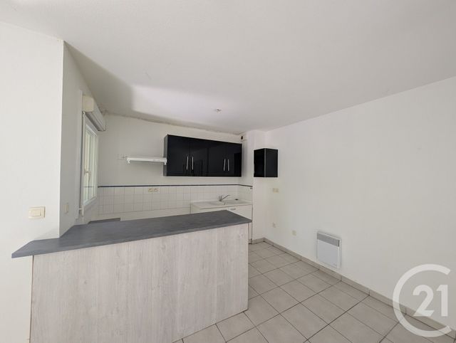 Appartement T3 &agrave; vendre - 3 pi&egrave;ces - 60 m2 - L Isle Jourdain - 32 - MIDI-PYRENEES