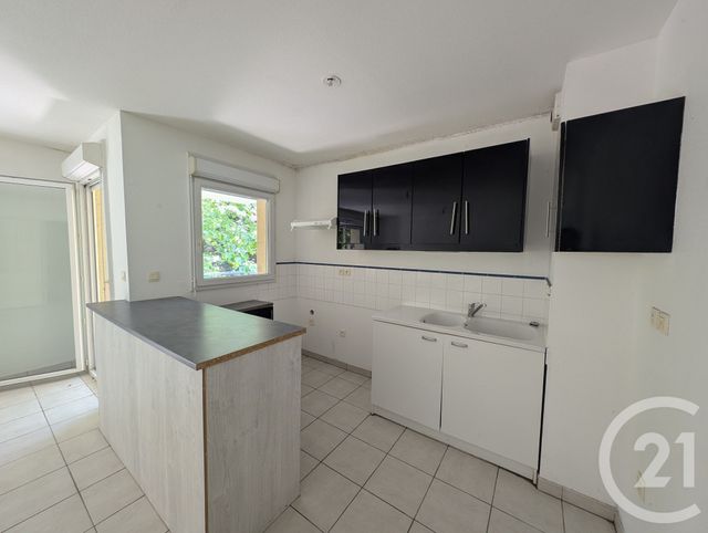 Appartement T3 &agrave; vendre - 3 pi&egrave;ces - 60 m2 - L Isle Jourdain - 32 - MIDI-PYRENEES