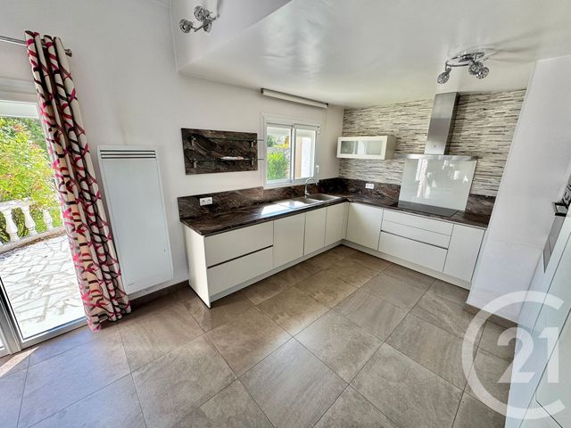 Maison à vendre - 7 pièces - 128,40 m2 - Beauchamp - 95 - ILE-DE-FRANCE