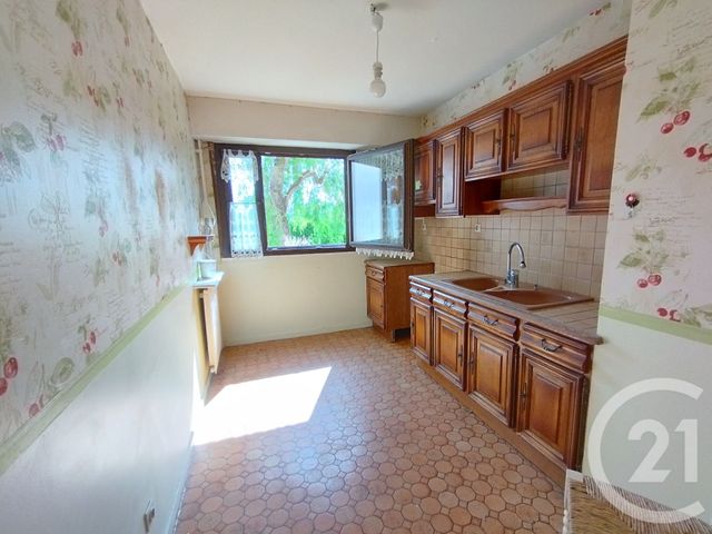 Appartement à vendre - 5 pièces - 101,75 m2 - Beauchamp - 95 - ILE-DE-FRANCE