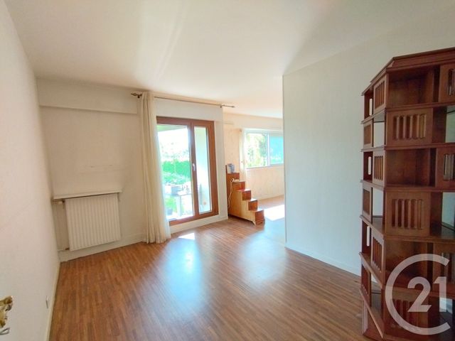 Appartement à vendre - 5 pièces - 101,75 m2 - Beauchamp - 95 - ILE-DE-FRANCE