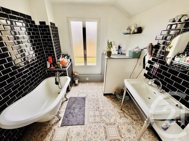 Maison à vendre - 6 pièces - 96,15 m2 - Beauchamp - 95 - ILE-DE-FRANCE