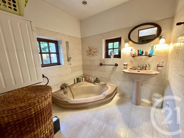 Maison à vendre - 6 pièces - 131,89 m2 - Beauchamp - 95 - ILE-DE-FRANCE