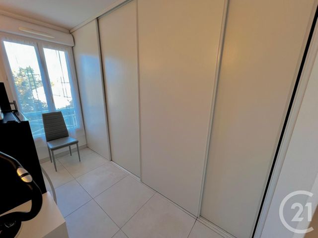 Appartement F6 à vendre - 6 pièces - 103,54 m2 - Pontoise - 95 - ILE-DE-FRANCE