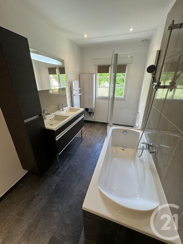 Appartement F3 à louer - 3 pièces - 67,16 m2 - Beauchamp - 95 - ILE-DE-FRANCE