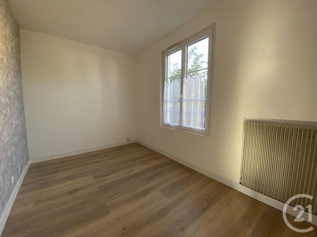 Maison &agrave; louer - 7 pi&egrave;ces - 95,71 m2 - Beauchamp - 95 - ILE-DE-FRANCE