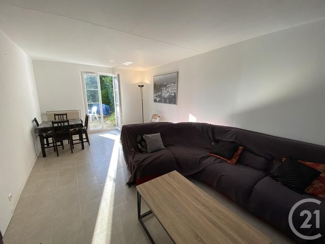 Maison &agrave; louer - 7 pi&egrave;ces - 95,71 m2 - Beauchamp - 95 - ILE-DE-FRANCE