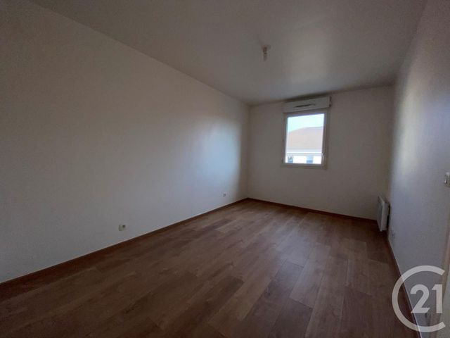 Appartement F2 &agrave; louer - 2 pi&egrave;ces - 39,89 m2 - Montigny Les Cormeilles - 95 - ILE-DE-FRANCE