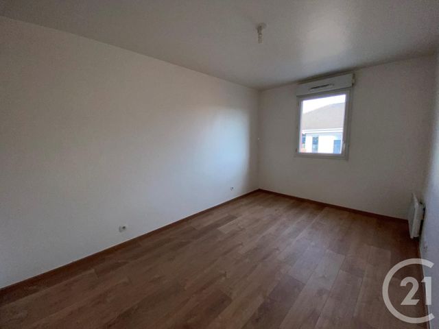 Appartement F2 &agrave; louer - 2 pi&egrave;ces - 39,89 m2 - Montigny Les Cormeilles - 95 - ILE-DE-FRANCE